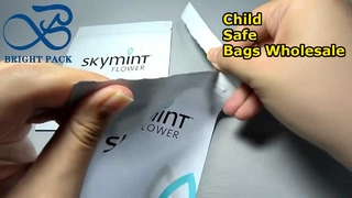 white wholesale child resistant bag